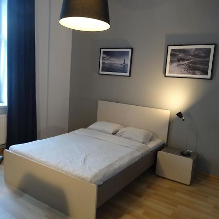 One More Night Apartment, Poznan Old Town Extérieur photo