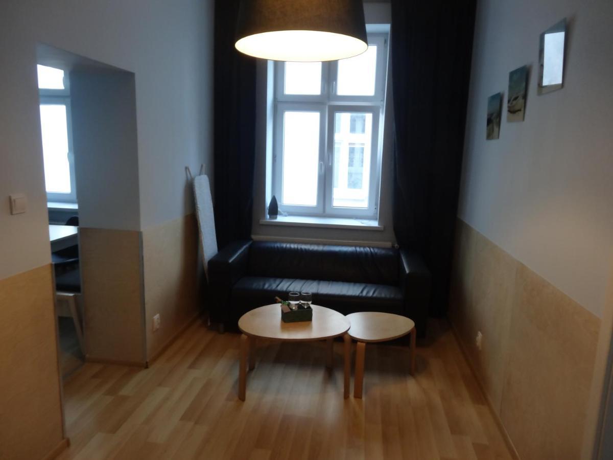 One More Night Apartment, Poznan Old Town Extérieur photo