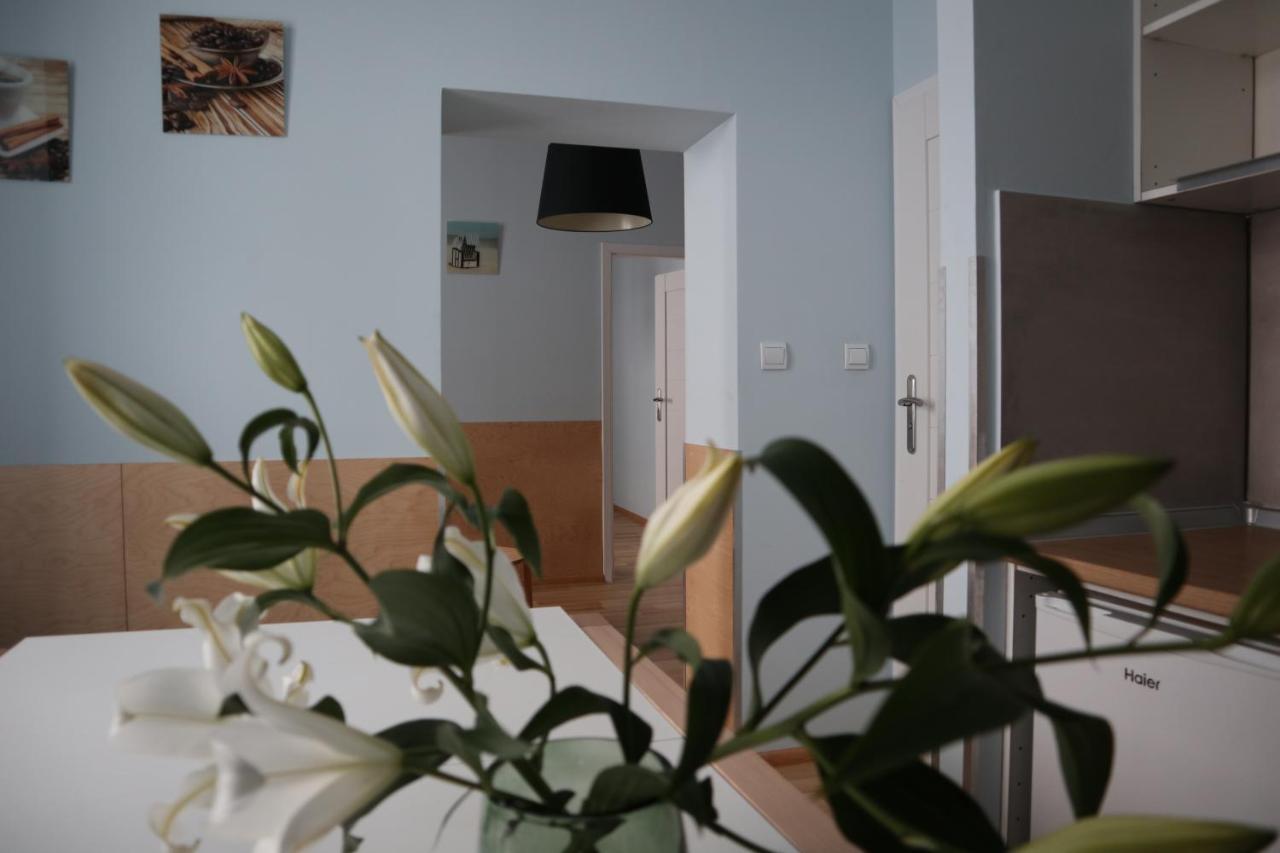 One More Night Apartment, Poznan Old Town Extérieur photo